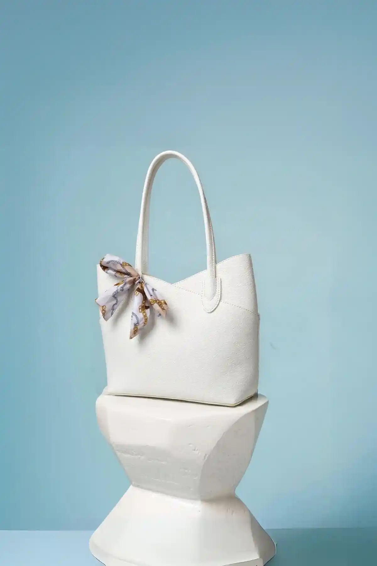 Flora - Beyaz Omuz Çantası