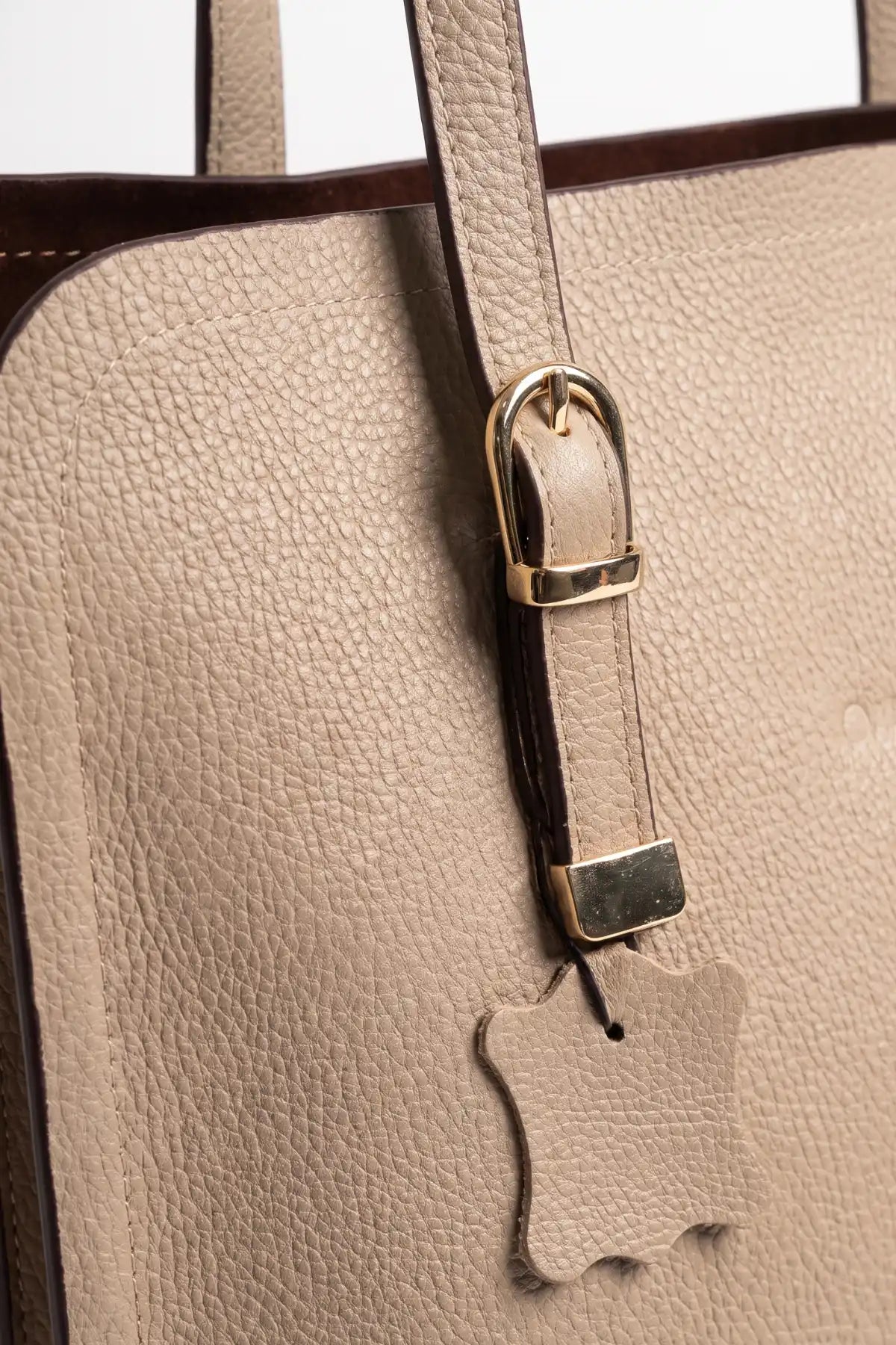 ECLA | POLO ROSSI COLLECTION | No.01 | Vizon
