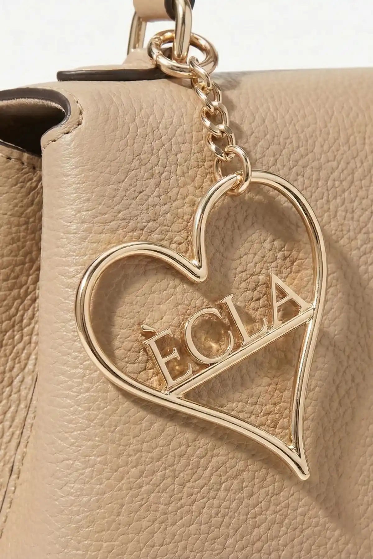 Kalp Formlu Altın Kaplama Kadın Çanta Charm'ı | ÈCLA